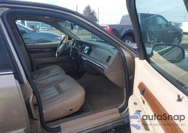 2MEHM75WX3X657079: 41388641