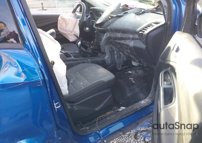 1FMCU0F75HUD72570: 41389634