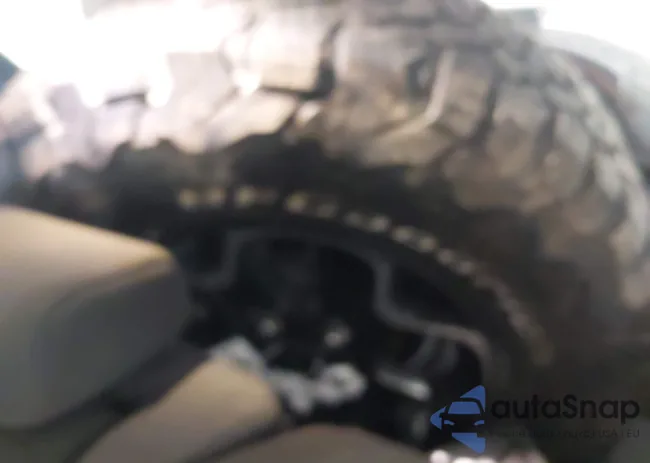 1C4JJXR68PW584575: 41391275