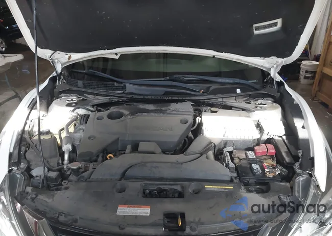 1N4AL3AP5JC271246: 41391317