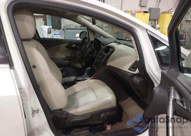 1G4PP5SK1E4114686: 41393338