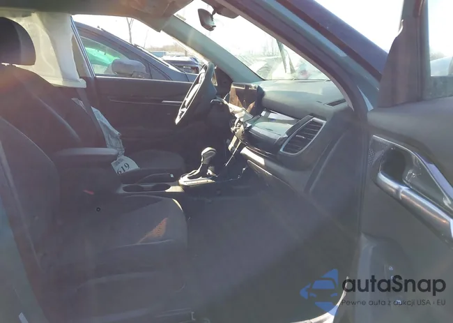 KNDEUCAA8R7648211: 41394619