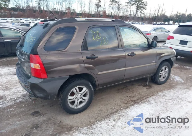 KNDJE723X77316562: 41396298