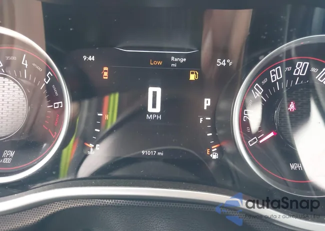 2C3CDZAG8JH305586: 41395607