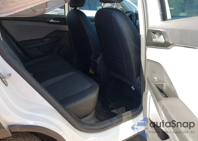 3VVRX7B25NM072893: 41397312