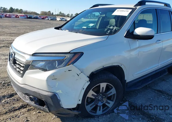 5FPYK3F5XHB016664: 41400438