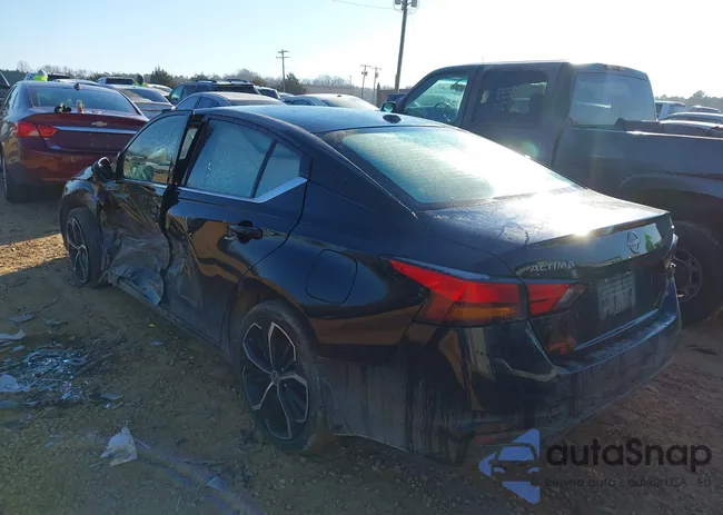 1N4BL4CW8RN364941: 41401155