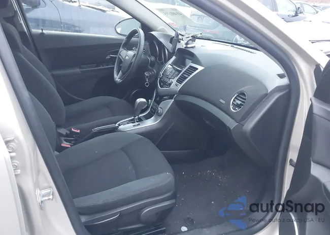 1G1PF5S92B7237856: 41401393