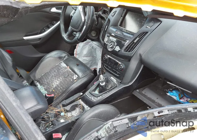 1FADP3L9XDL126921: 41401431