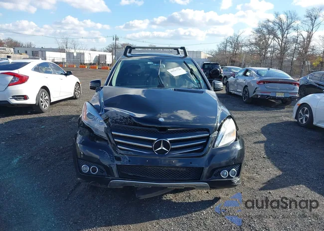 4JGCB6FE1BA130049: 41402227