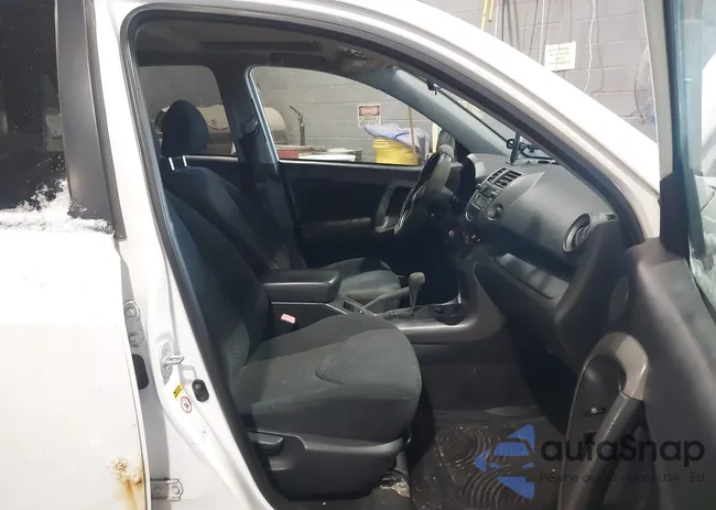 JTMBK32V676013209: 41404158