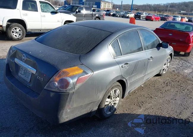 1N4AL2AP0CC135913: 41404530