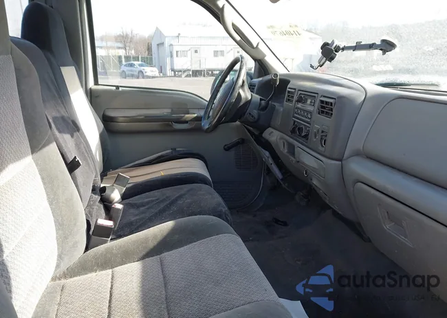 1FTNF20L74EA69612: 41404679