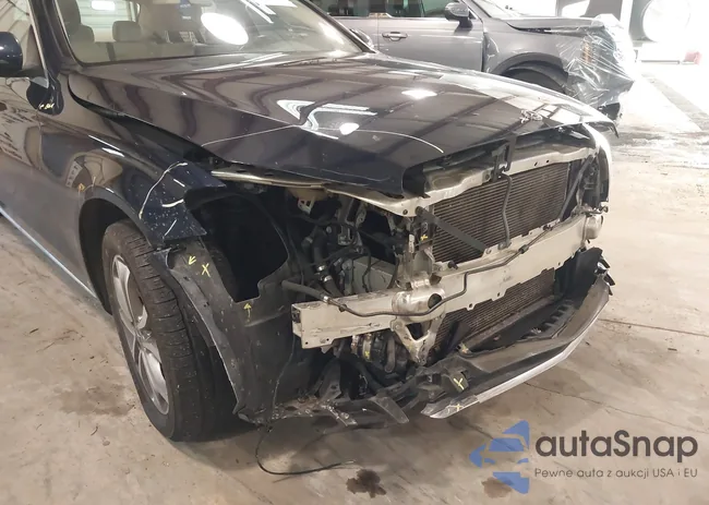 WDDWF4KB5JR418913: 41405627