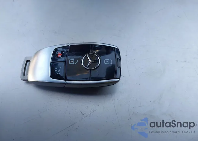 WDDUG8DB5KA476013: 41407139