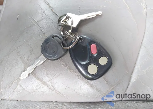 1GTGK23U74F107617: 41409321