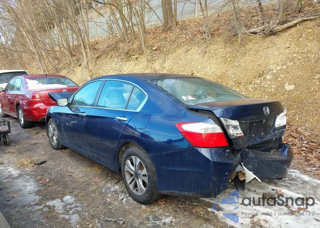 1HGCR2F30FA028627: 41411801