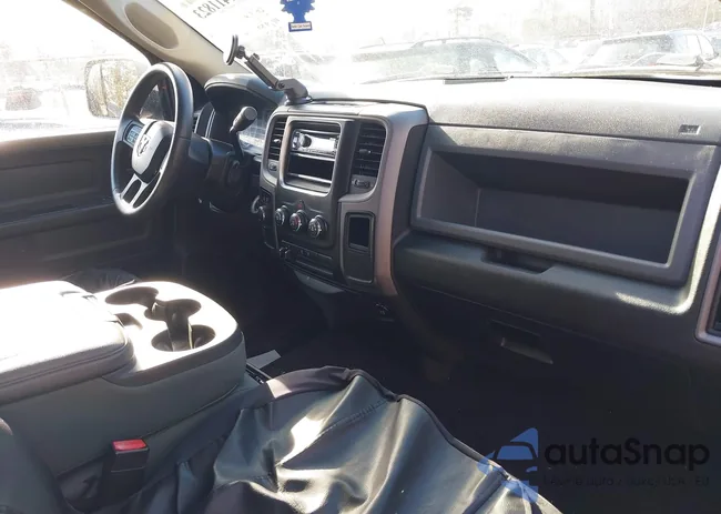 1C6RR7KT3ES375929: 41411823