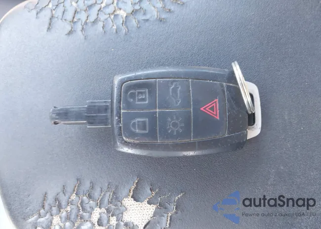 YV1390MW3A2531453: 41413055