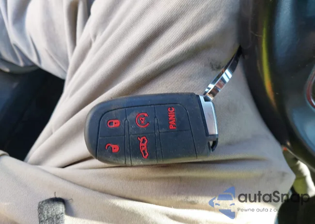 2C3CDXBG9JH319287: 41413341