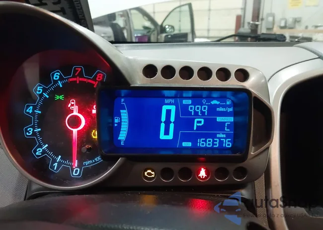 1G1JC6SH4F4151872: 41412645