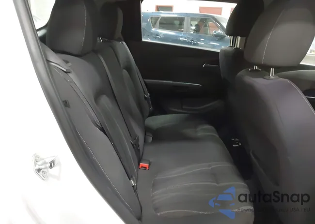 1G1JC6SH4F4151872: 41412645