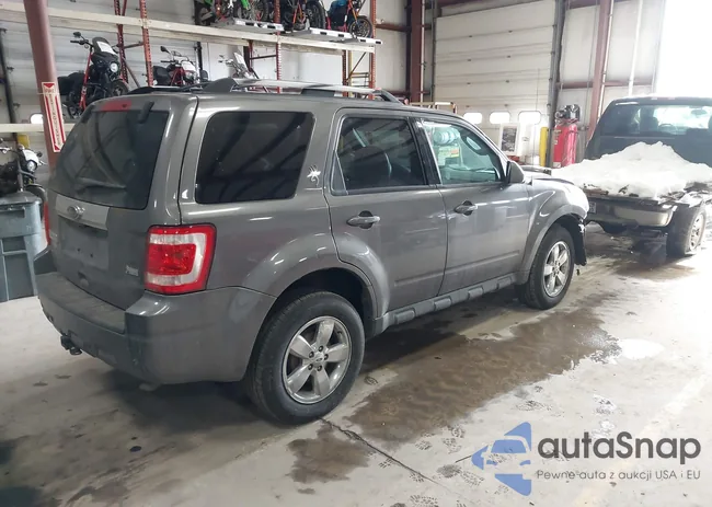 1FMCU9EG4BKC37251: 41416243