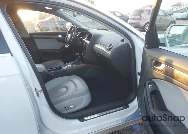 WA1UFAFL4FA131209: 41416255