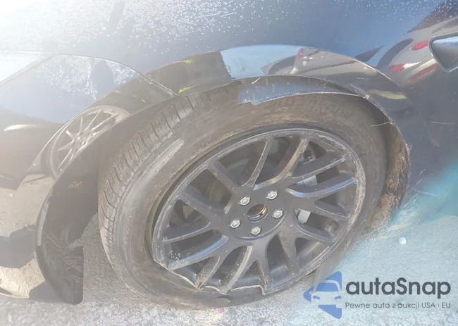 5YJ3E1EA8RF766983: 41416368