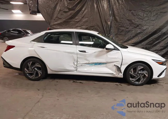 KMHLS4DG2SU895603: 41418366