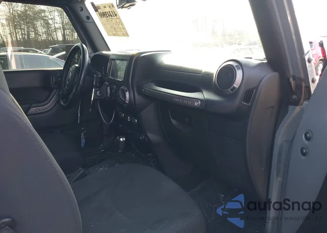 1C4BJWDG0FL614036: 41419003