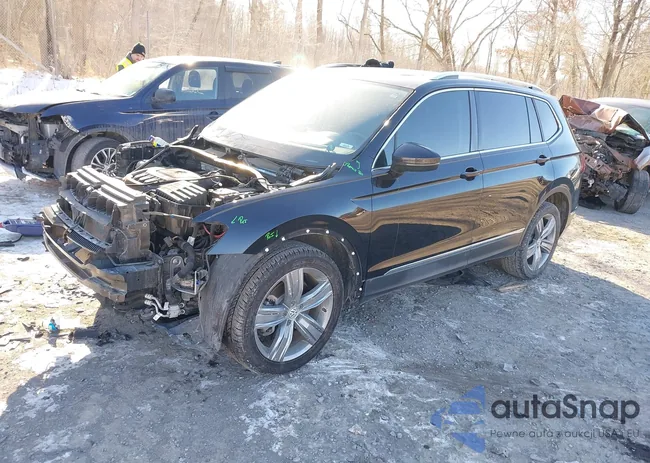 3VV4B7AX1KM007301: 41420412