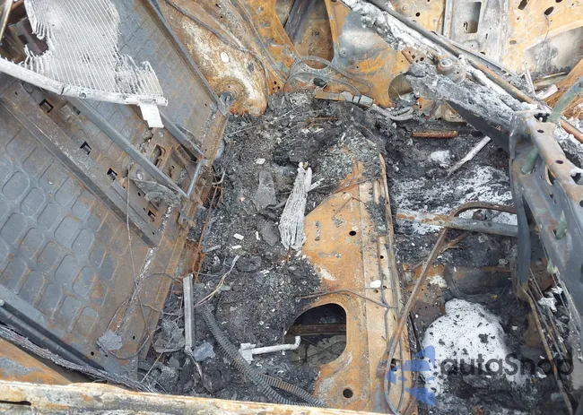 3VWCB7BU3LM024310: 41420749