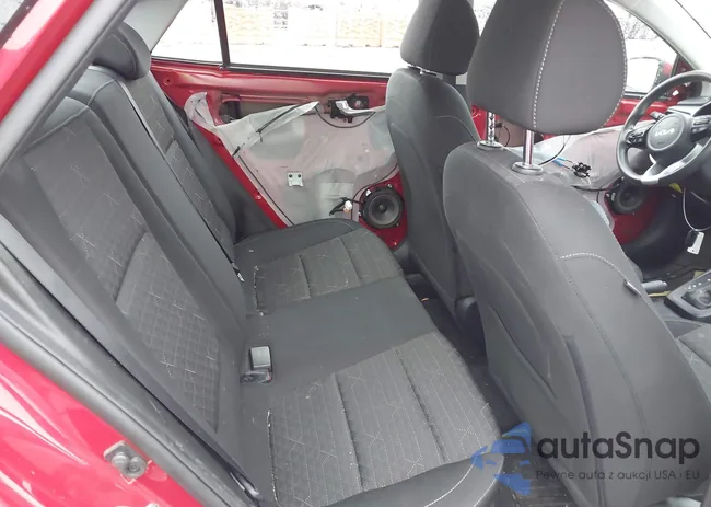 3KPA24AD4PE545305: 41423922