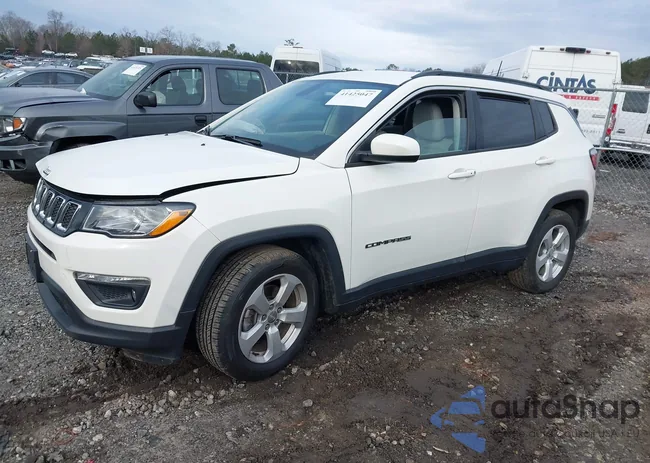 3C4NJCBB3MT570909: 41425047