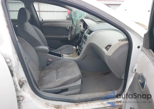 1G1ZA5E04AF105688: 41424636