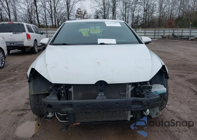 3VW4T7AU2HM070186: 41425903