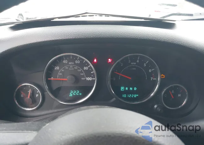 1C4HJWDG9GL109057: 41427764