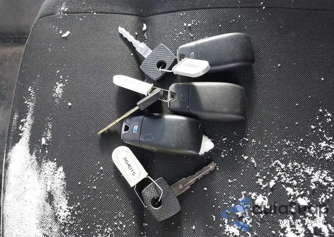 WD3PF1CD3KP062854: 41430220