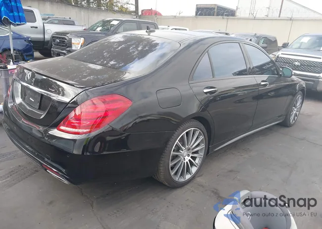 WDDUG8CB7FA183186: 41430552