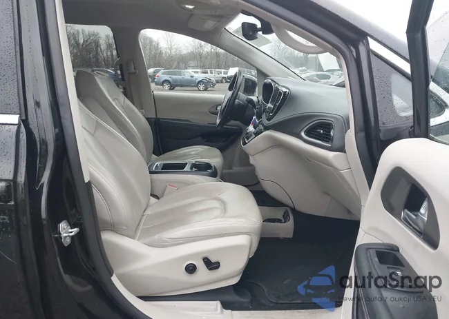 2C4RC1L70MR599460: 41434059