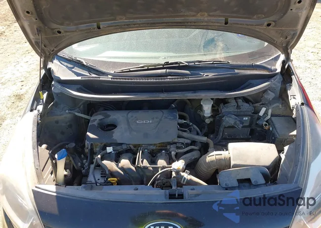 KNADM4A34H6048581: 41435037