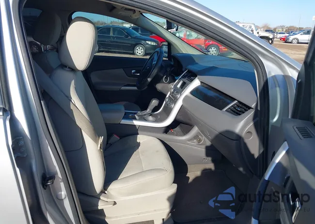 2FMDK3GC5CBA90743: 41437527