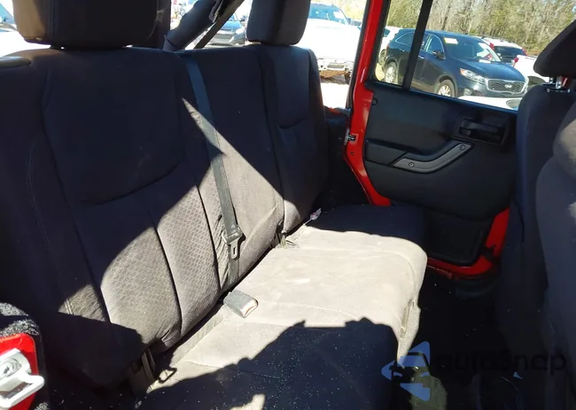 1C4BJWDG6JL848206: 41443084