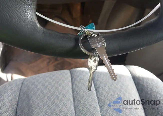 1GAHG39U851111508: 41445038