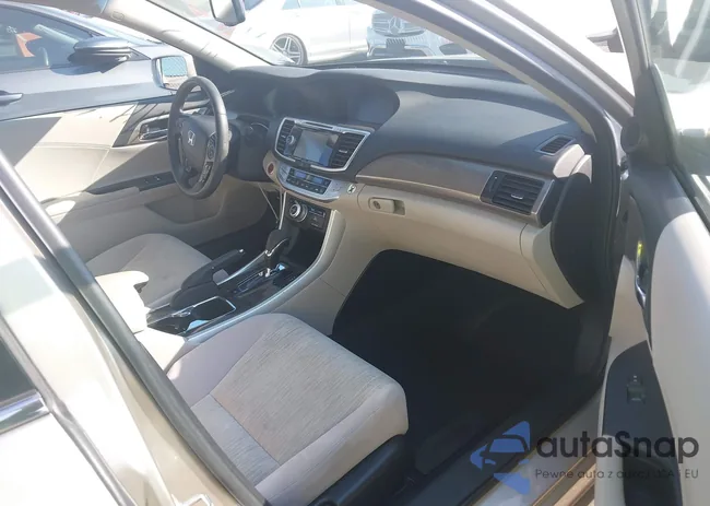 JHMCR5F72EC000851: 41444737