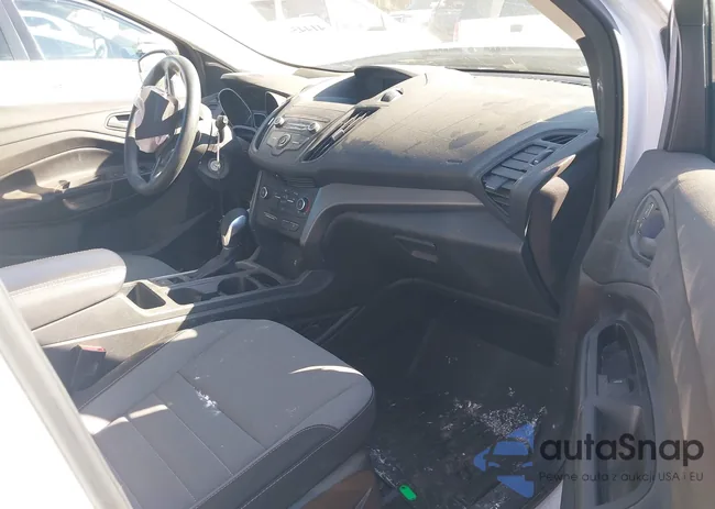 1FMCU0F76KUB11066: 41445477