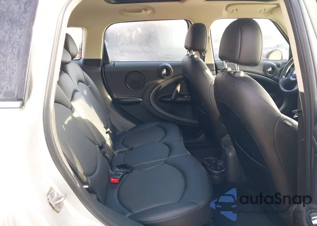 WMWZC5C59GWU03319: 41445543