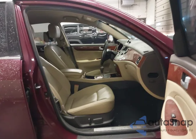 KMHGC4DD2CU183114: 41445562