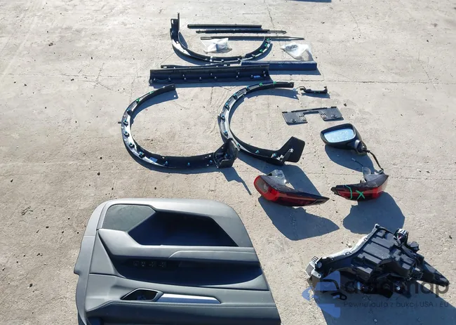 JM3KFBCL9R0505676: 41446800